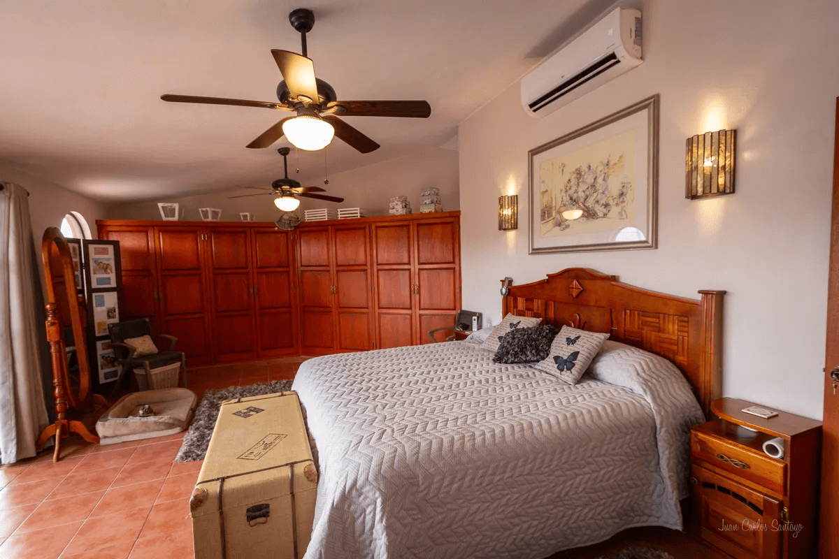 Miraflores-17-Condominium-13