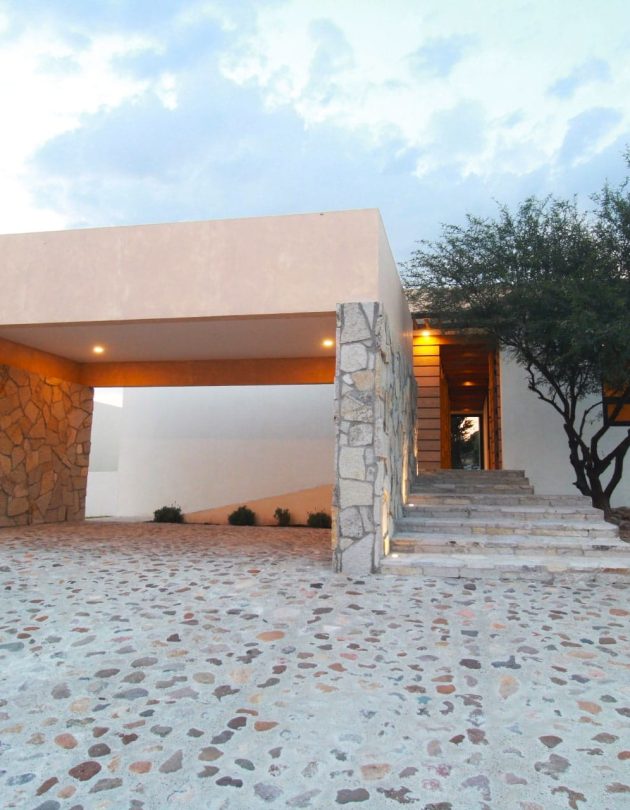 casa-chica-mitico-1-min