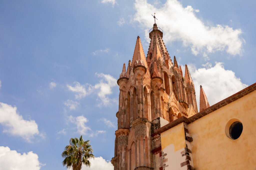 Parroquia de San Miguel Arcangel en la ciudad de San Miguel de Allende.