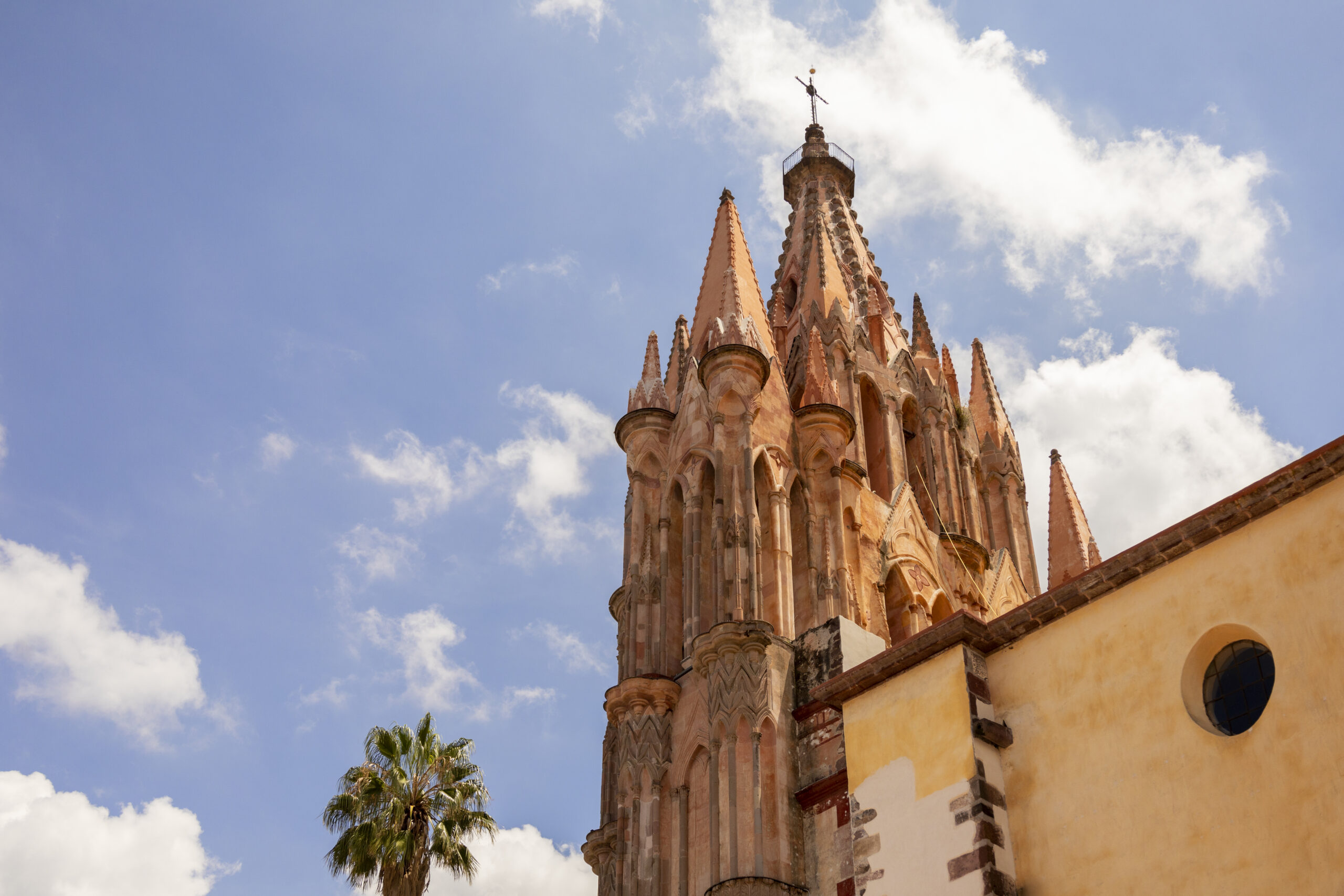 Parroquia de San Miguel Arcangel en la ciudad de San Miguel de Allende.