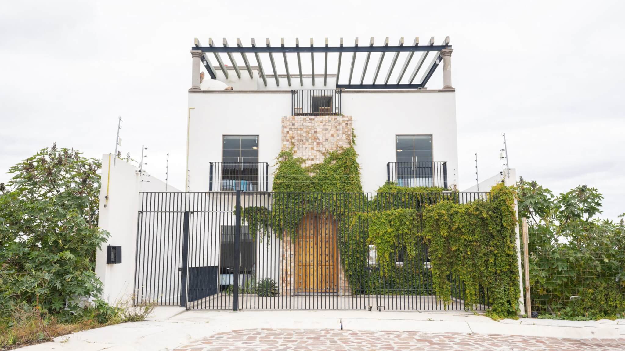 casa-el-suspiro-1-scaled