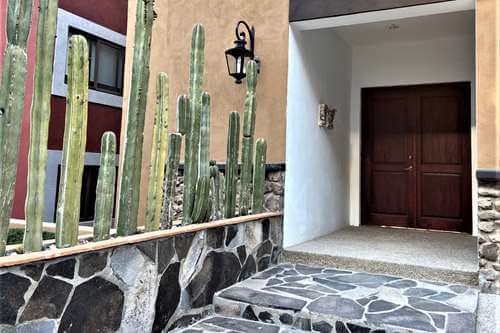 villa-vicky
