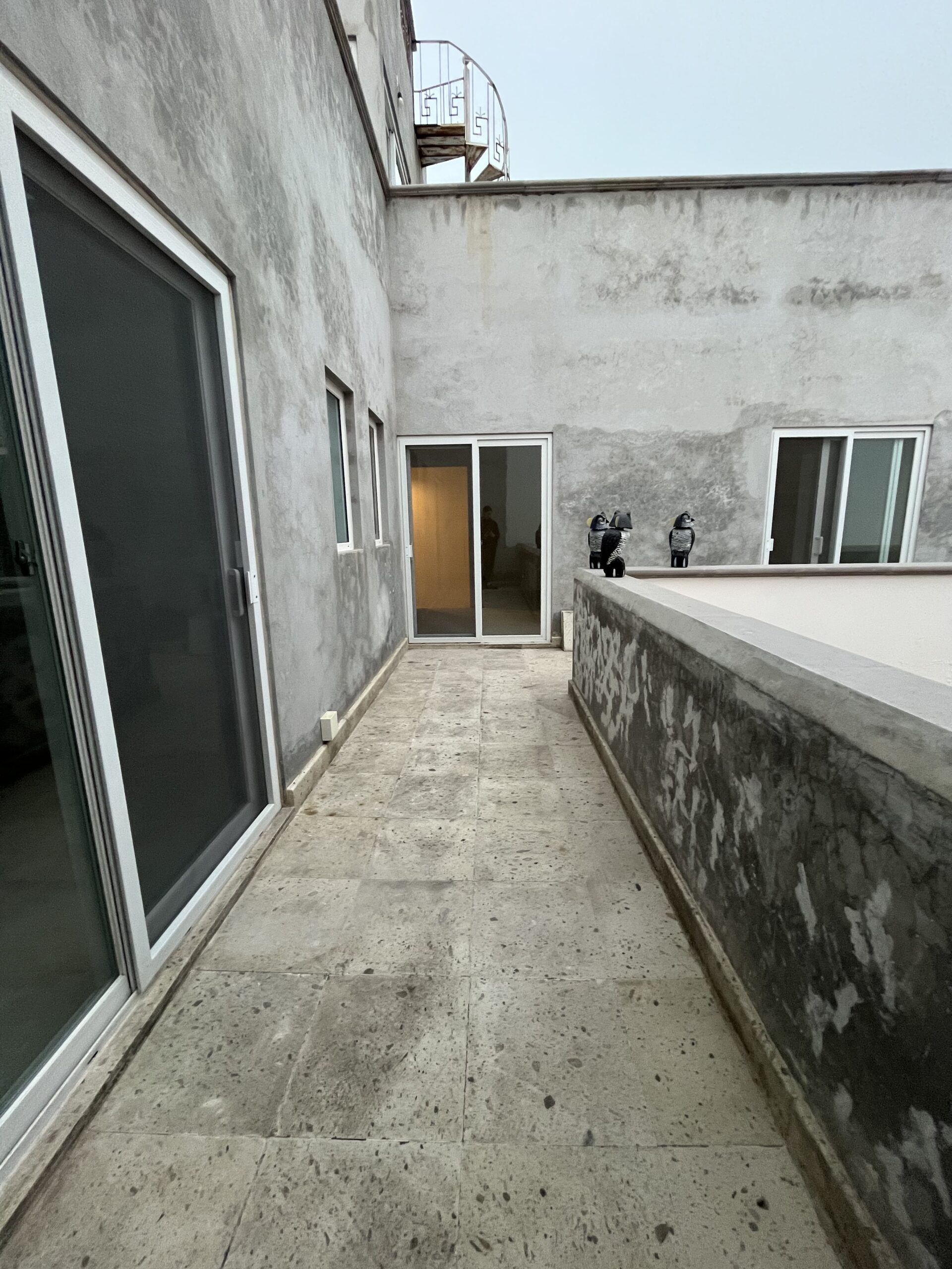 CASA BLANCA EN LA LEJONA-12-min